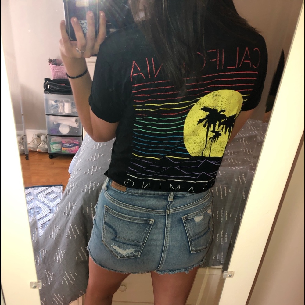 California Tee - Picture 2 of 3